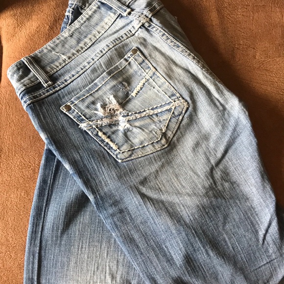 Jeans - Picture 3 of 4